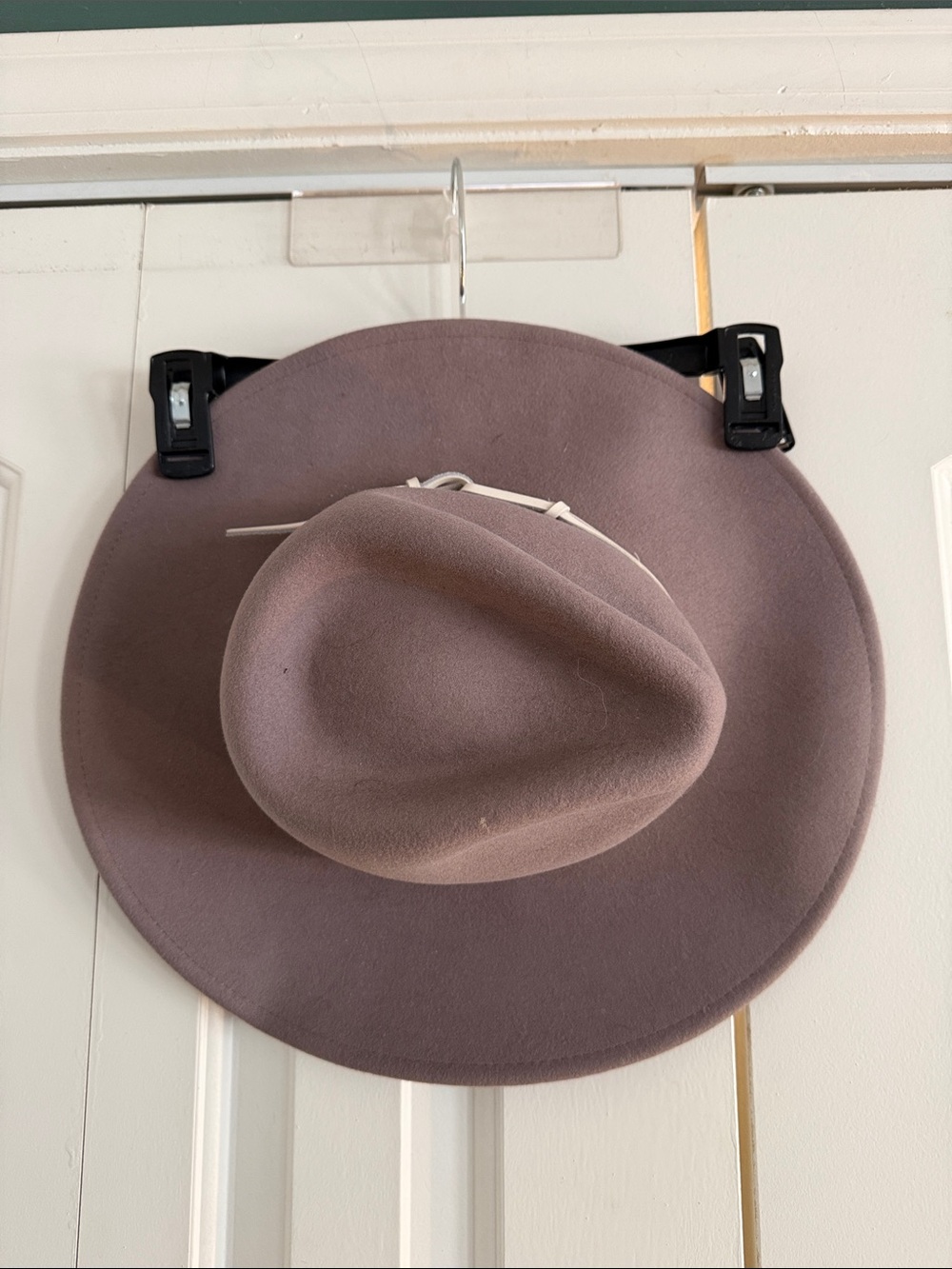 NWT Anthropologie Grey Wool Hat with Leather Trim
